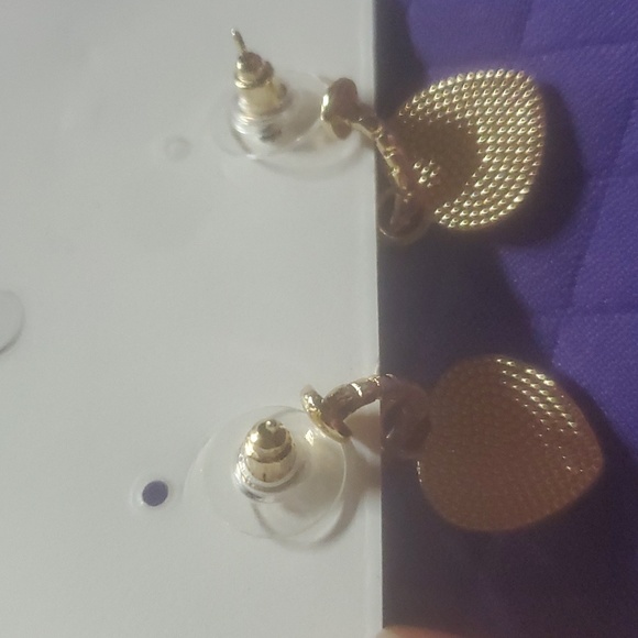 Black rhinestone heart earrings - Picture 3 of 5